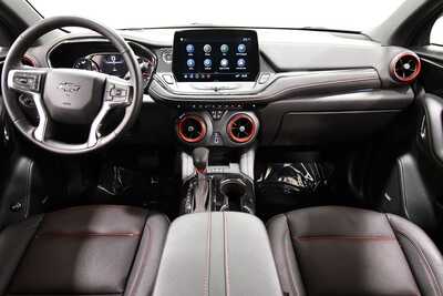 2025 Chevrolet Blazer, $37349. Photo 3