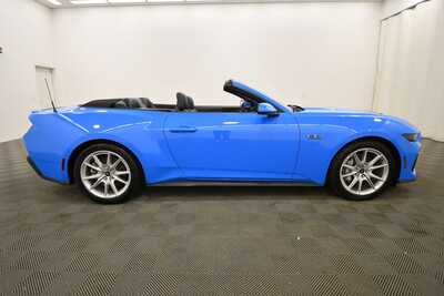 2025 Ford Mustang, $55345. Photo 9