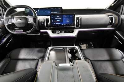 2025 Ford Expedition, $70849. Photo 3