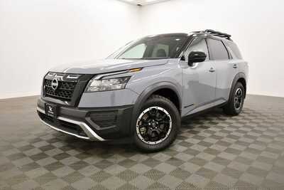 2025 Nissan Pathfinder, $40345. Photo 2