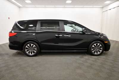 2023 Honda Odyssey, $35845. Photo 9