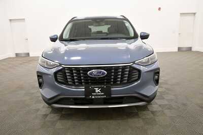 2024 Ford Escape, $23849. Photo 11