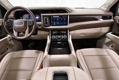 2024 GMC Yukon, $71349. Photo 3