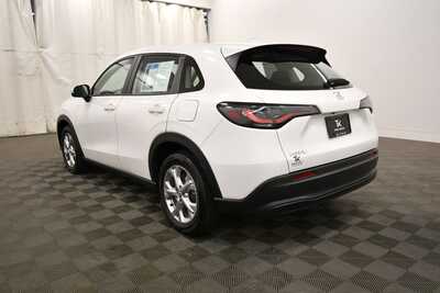 2024 Honda HR-V, $26049. Photo 5