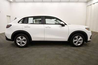 2024 Honda HR-V, $26049. Photo 9