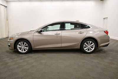 2024 Chevrolet Malibu, $17849. Photo 4