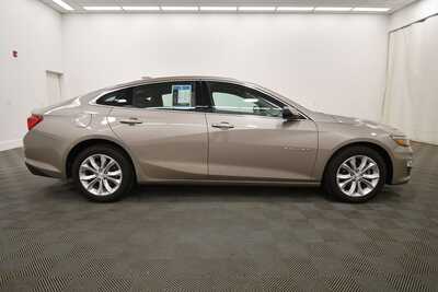 2024 Chevrolet Malibu, $17849. Photo 9