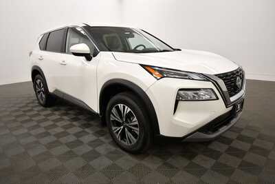 2023 Nissan Rogue, $25749. Photo 10