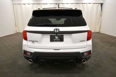 2023 Honda Passport, $33849. Photo 6