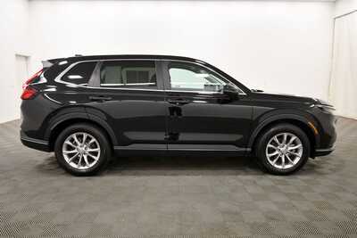 2023 Honda CR-V, $34349. Photo 9