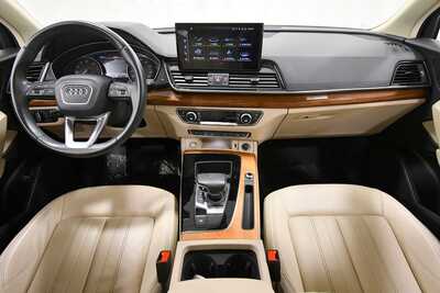 2023 Audi Q5, $31849. Photo 3