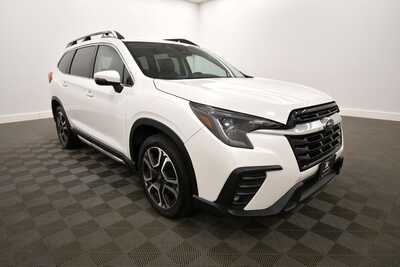 2023 Subaru Ascent, $28849. Photo 10