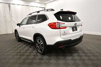 2023 Subaru Ascent, $28849. Photo 5