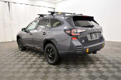 2022 Subaru Outback, $30145. Photo 5