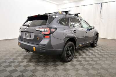 2022 Subaru Outback, $30145. Photo 8