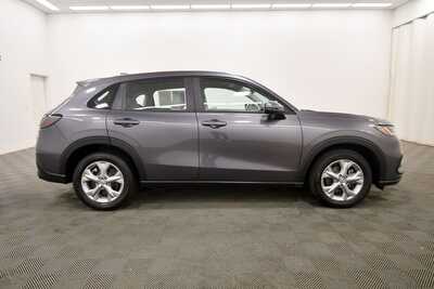 2023 Honda HR-V, $22349. Photo 9
