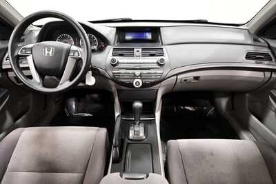 2010 Honda Accord, $9845. Photo 3