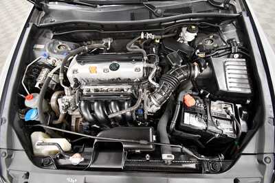 2010 Honda Accord, $9845. Photo 9