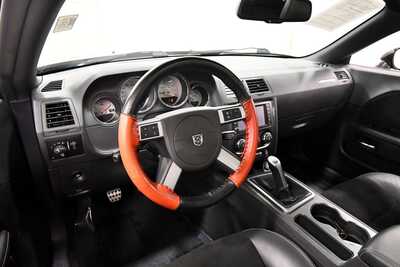 2010 Dodge Challenger, $27849. Photo 3