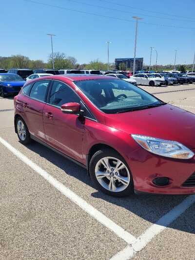 2013 Ford Focus, $6455. Photo 2