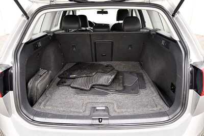 2015 Volkswagen Golf, $10349. Photo 7