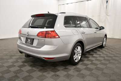 2015 Volkswagen Golf, $10349. Photo 8