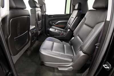 2016 Chevrolet Suburban, $17149. Photo 12