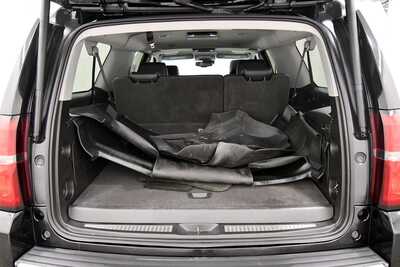 2016 Chevrolet Suburban, $17149. Photo 4