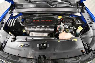 2018 Jeep Compass, $13349. Photo 12