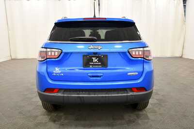 2018 Jeep Compass, $13349. Photo 6