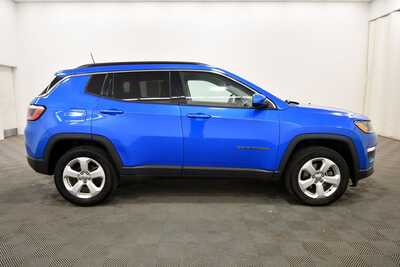 2018 Jeep Compass, $13349. Photo 9