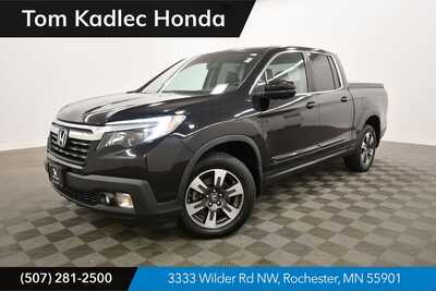 2018 Honda Ridgeline, $20349. Photo 1