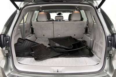 2019 Toyota Highlander, $25349. Photo 7