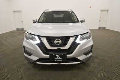 2019 Nissan Rogue, $18849. Photo 11