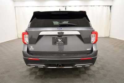 2020 Ford Explorer, $21845. Photo 6