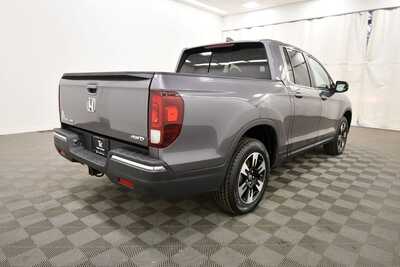 2020 Honda Ridgeline, $21849. Photo 8