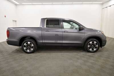 2020 Honda Ridgeline, $21849. Photo 9