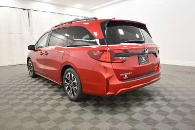 2026 Honda Odyssey, $50207. Photo 5