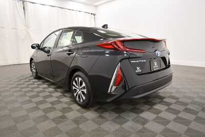 2022 Toyota Prius, $24349. Photo 5
