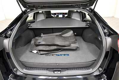 2022 Toyota Prius, $24349. Photo 7