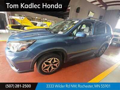 2020 Subaru Forester, $24000. Photo 1