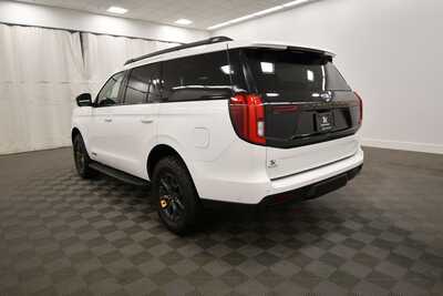 2025 Ford Expedition, $73349. Photo 5