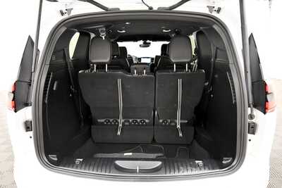 2025 Chrysler Pacifica, $32845. Photo 7