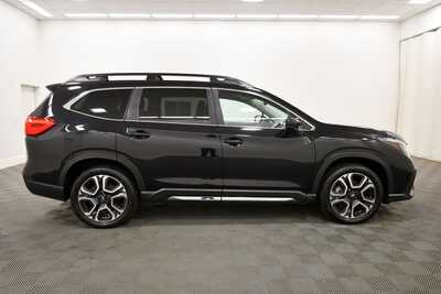 2024 Subaru Ascent, $34345. Photo 9