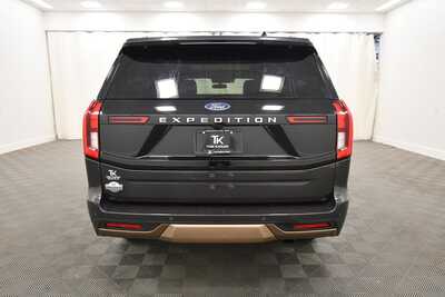 2025 Ford Expedition, $73349. Photo 6