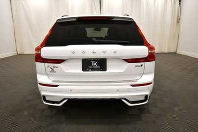 2024 Volvo XC60, $38845. Photo 6