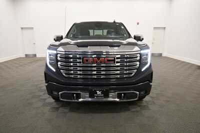 2024 GMC 1500 Crew Cab, $50849. Photo 11