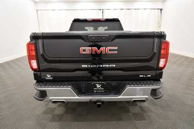 2022 GMC 1500 Crew Cab, $39845. Photo 6