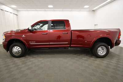 2022 RAM 3500 Crew Cab, $70349. Photo 4