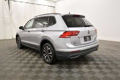 2023 Volkswagen Tiguan, $22849. Photo 5